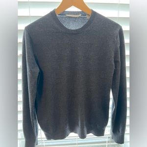 Vince Men’s merino wool sweater . Size M